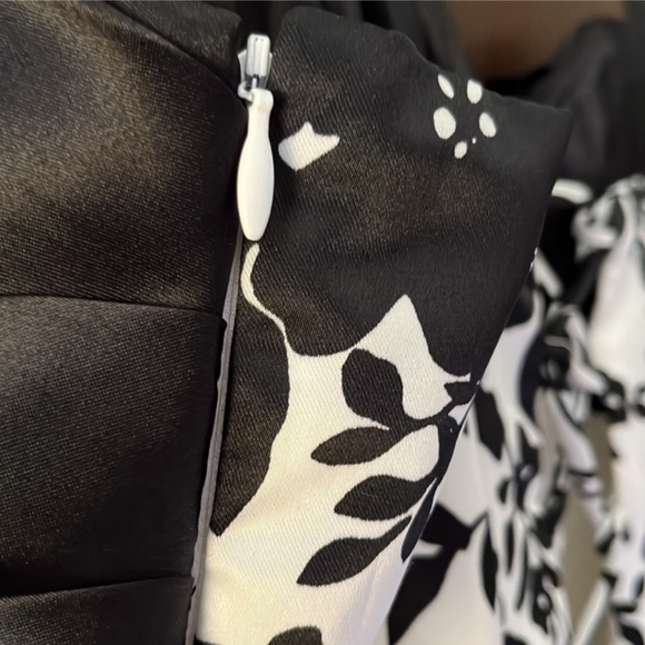 Blondie Nites Black and White Strapless Dress - Picture 5 of 11